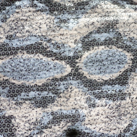 gorgeous sleeveless top/ fit size 12-14/ new - Picture 4 of 5